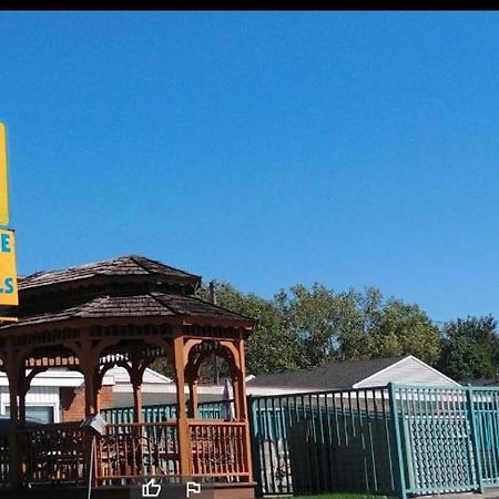 Sands Motel Ниагарски водопад Екстериор снимка